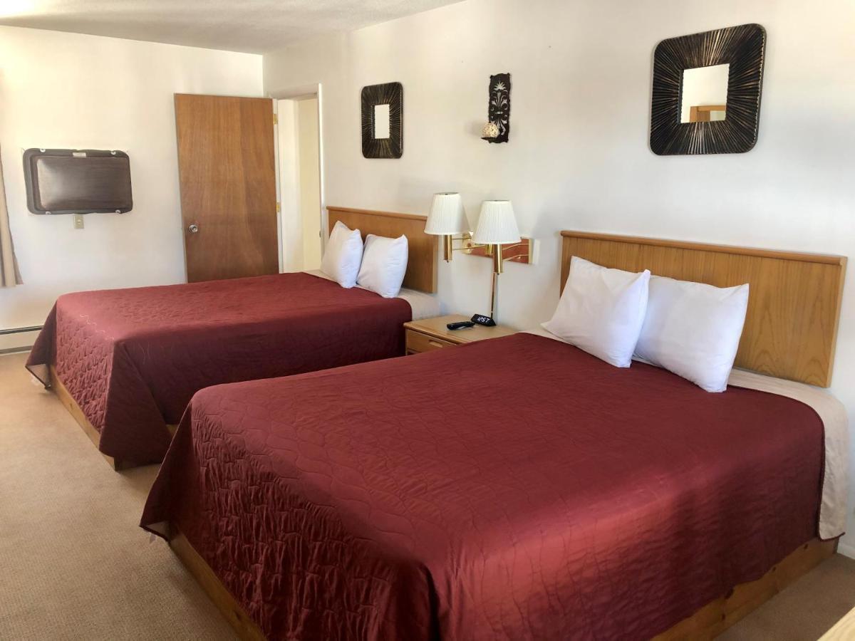 Budget Host Inn Ironwood Dış mekan fotoğraf