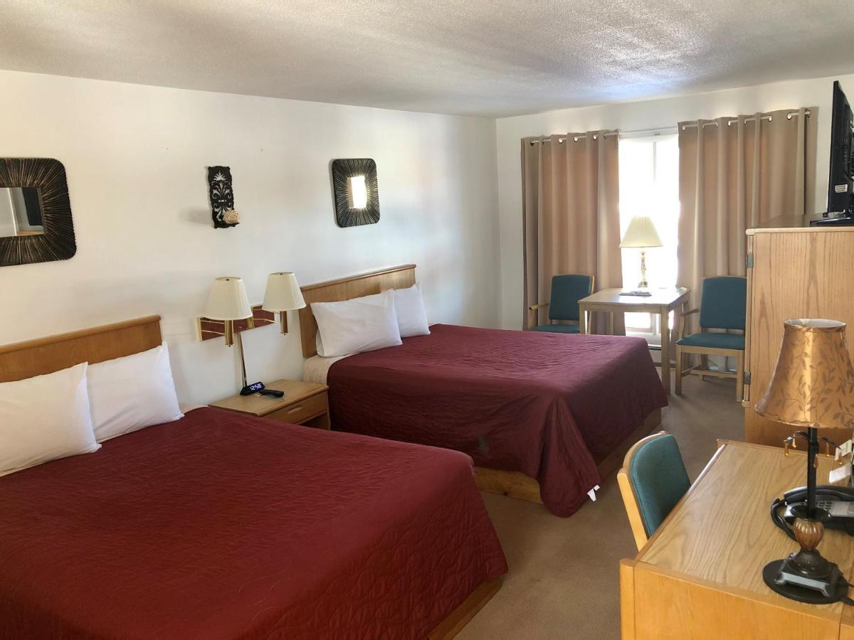 Budget Host Inn Ironwood Dış mekan fotoğraf