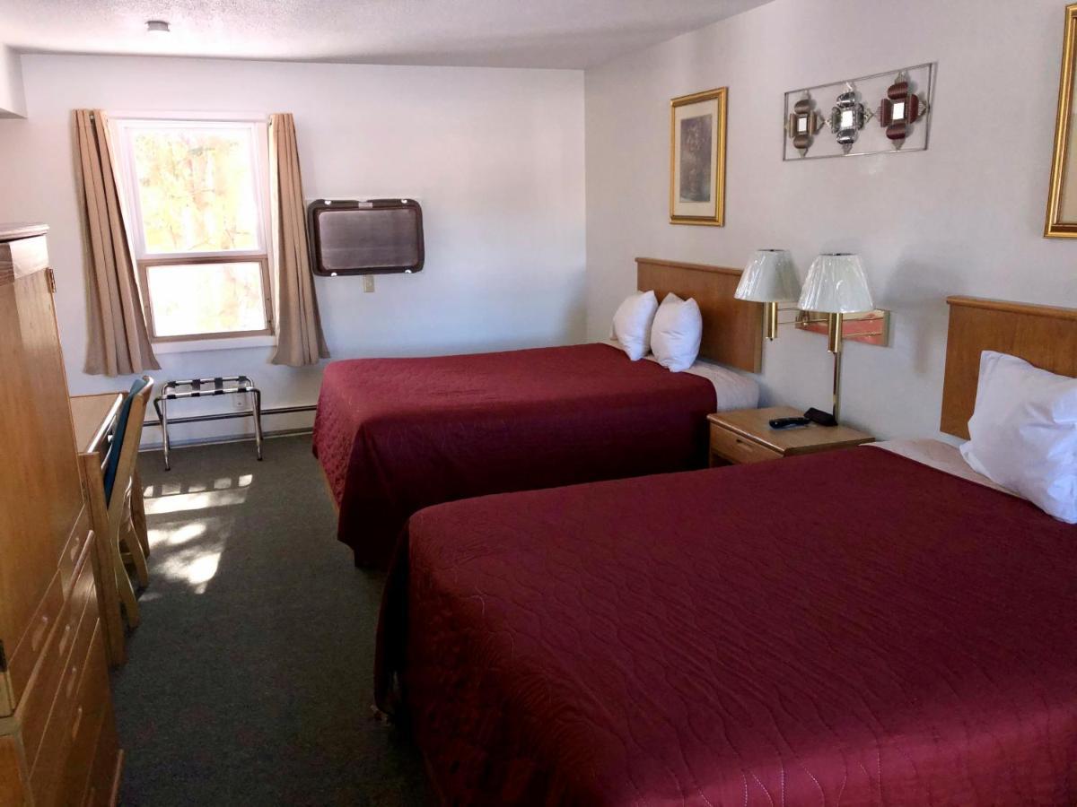 Budget Host Inn Ironwood Dış mekan fotoğraf