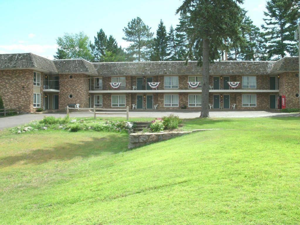Budget Host Inn Ironwood Dış mekan fotoğraf